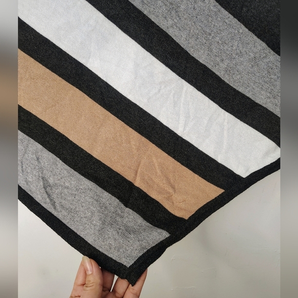 Belldini asymmetrical color block tunic sweater, cotton blend, size M, stretch. - Picture 5 of 14